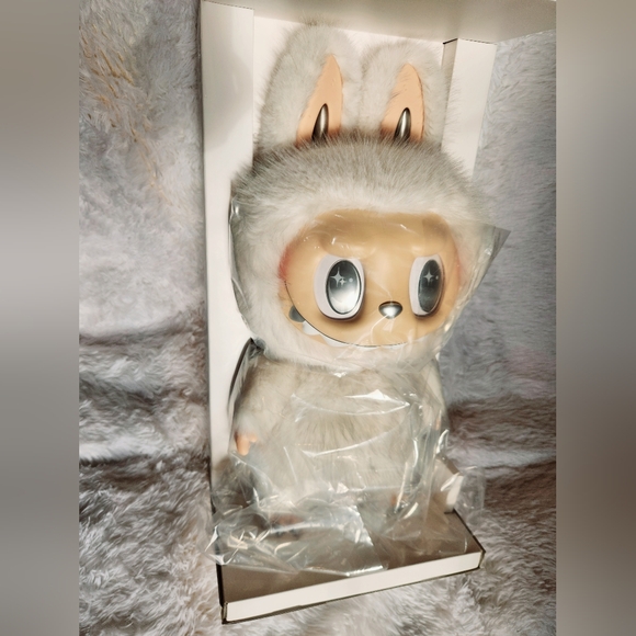 Angel in Clouds • The Monsters - Picture 2 of 13